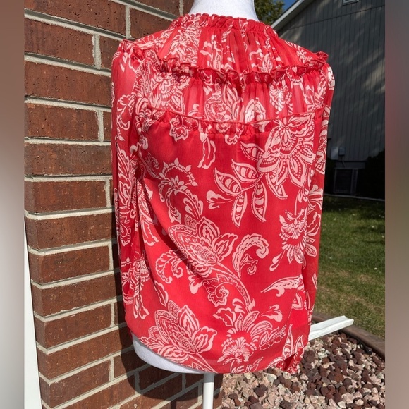 Evereve Floral Sheer Coral Blouse Size XS - Picture 2 of 3